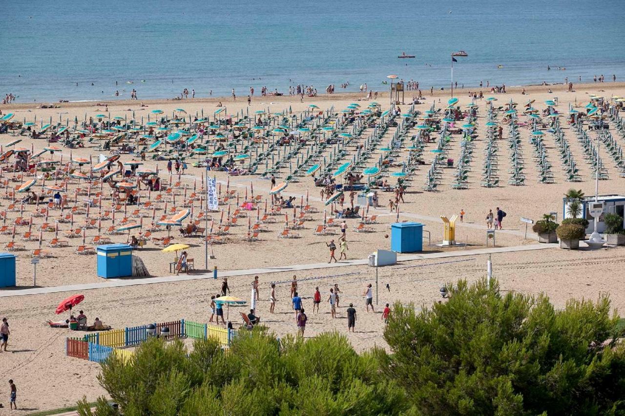 Villaggio Michelangelo Bibione Kültér fotó